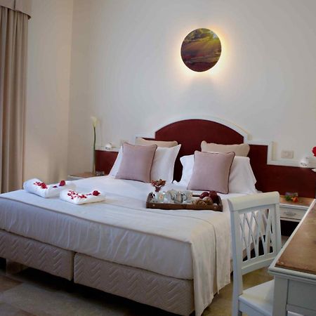 Delfino Beach Hotel Marsala Exterior foto
