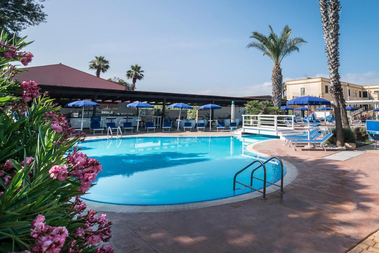 Delfino Beach Hotel Marsala Exterior foto